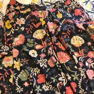 LuLaRoe Madison Skirt in size 2XL
